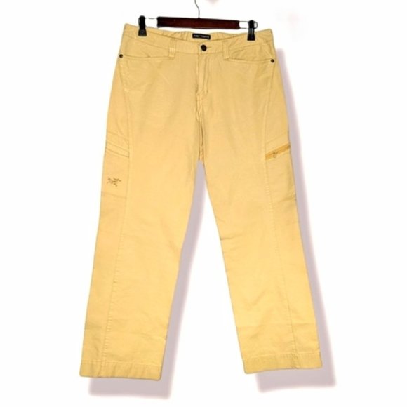 Arc'teryx Pants - Arc'Teryx Mid Rise Cargo Utility Trouser Pants, Buttery Yellow, Pockets size 10